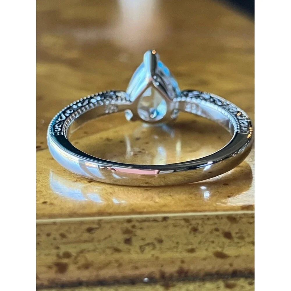 Natural Sky Blue Topaz Sterling Silver Ring Size 8.75